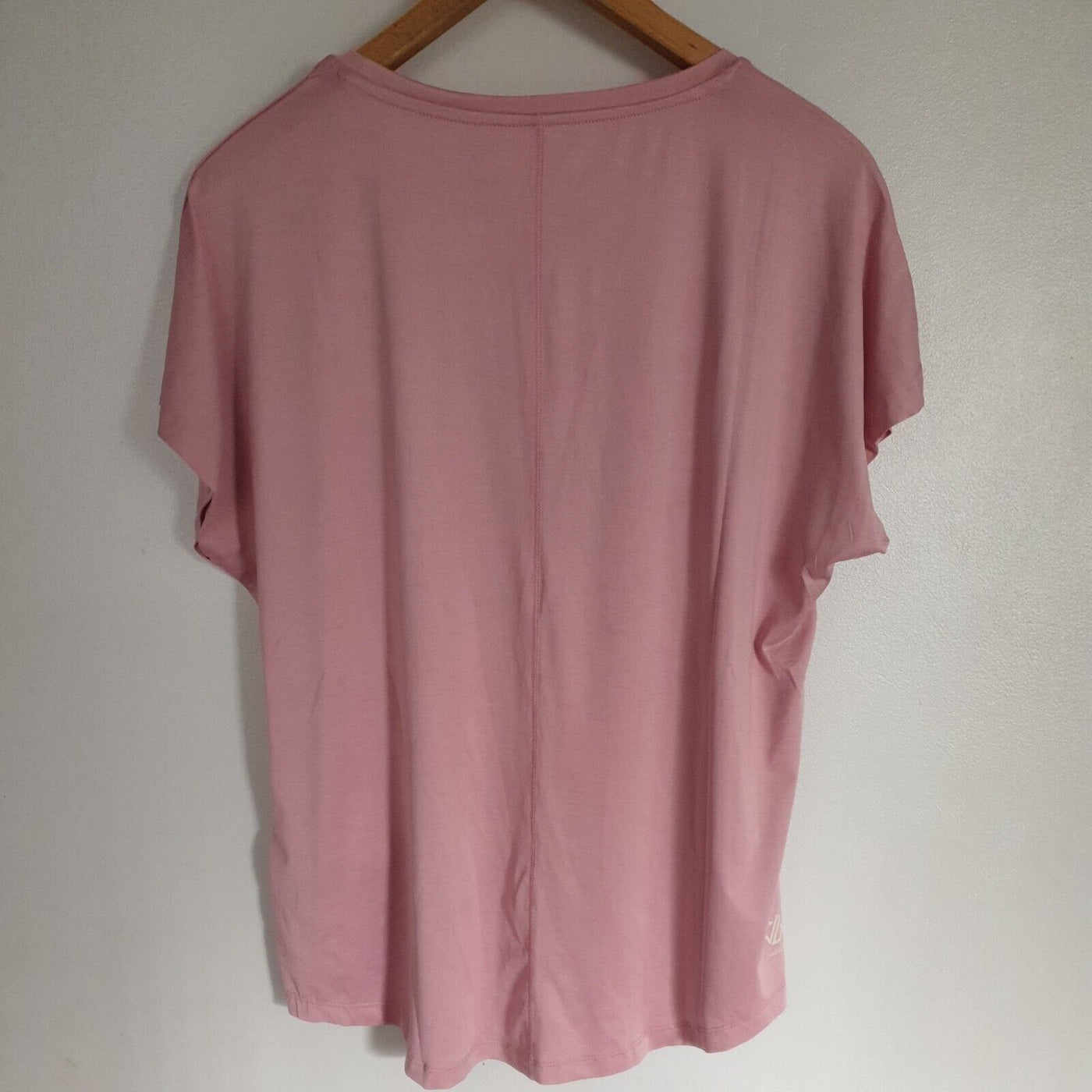 Dare 2b Laura Whitmore Vigilant Lightweight Pink Tshirt Uk16****Ref V356