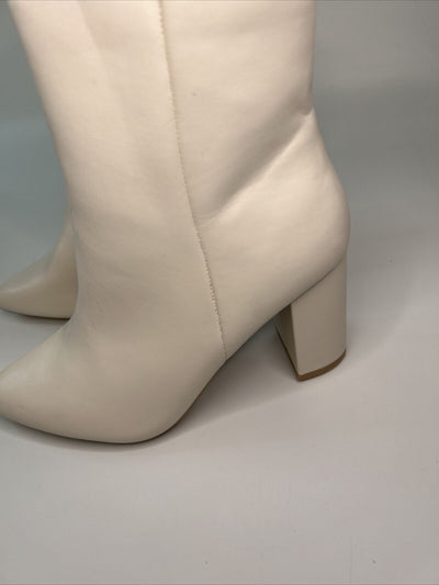 New look Healed Boots - White. UK 4 **** Ref VS3