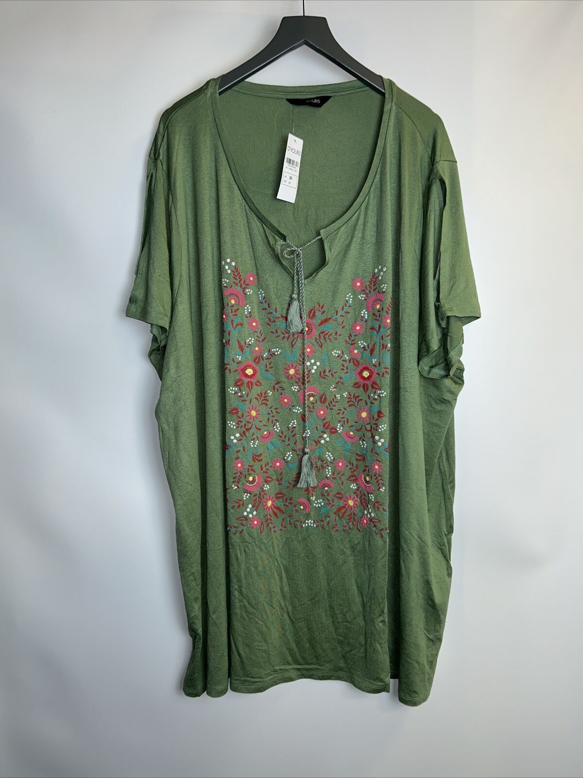 Yours Womens Top - Green. UK 20 ****V230