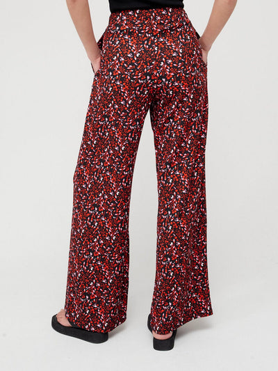 Wide Leg Trouser - Red Floral Print. (ULTGV) UK 16. ****V458