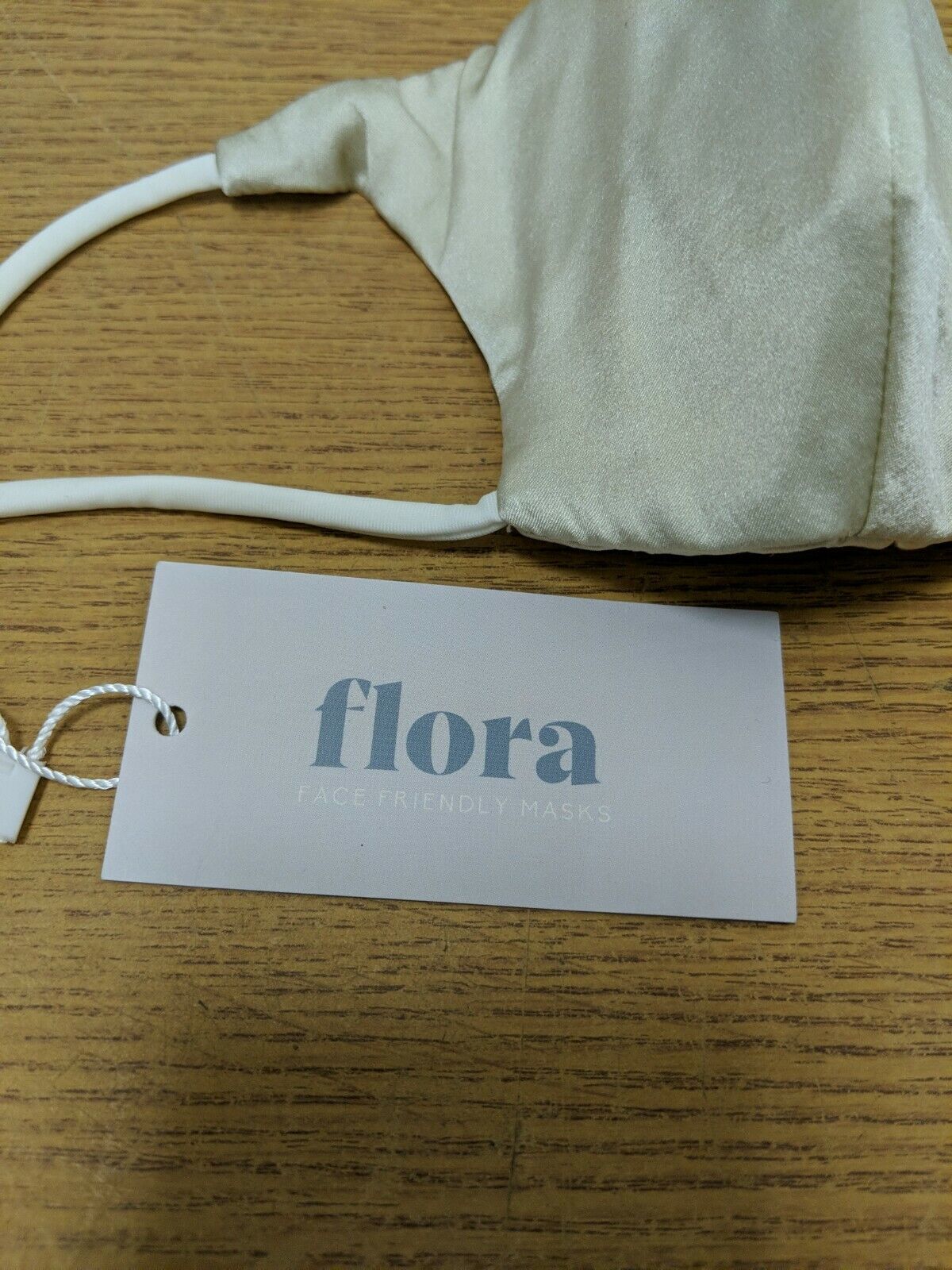 Flora Face Mask. Ivory colour.  BNWT. Ref MW7