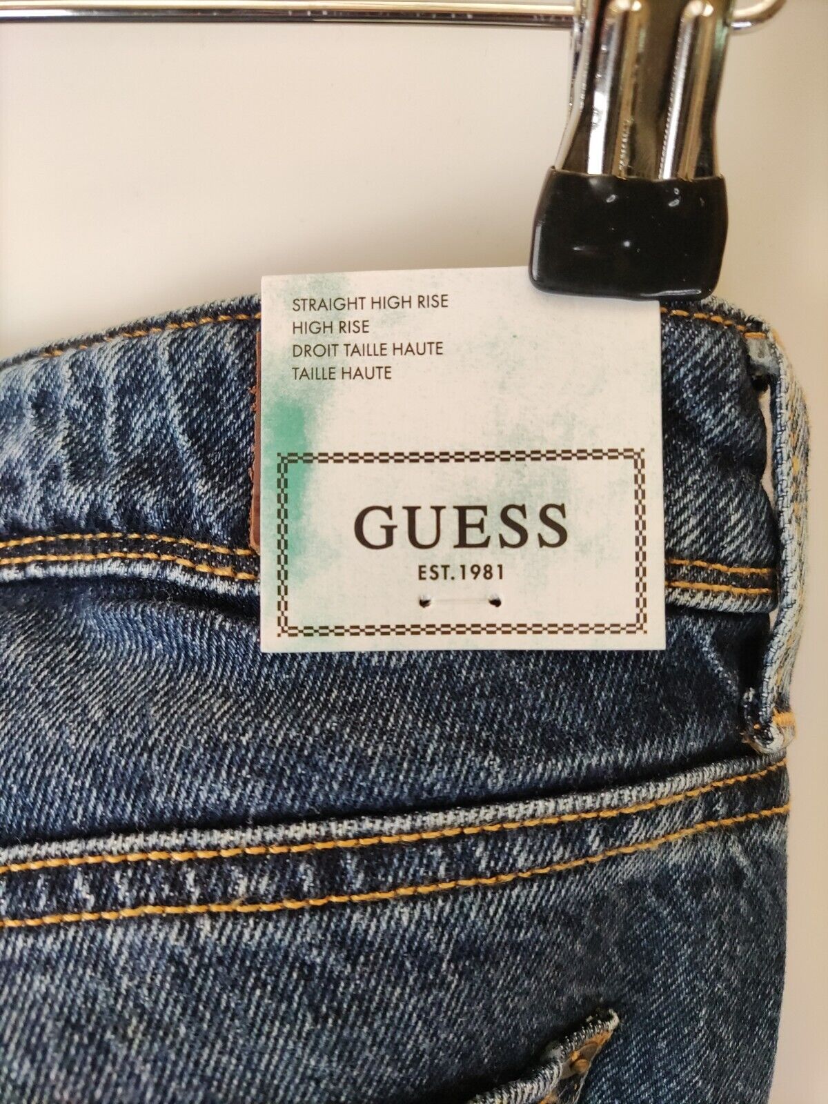 Guess 1981 Straight Leg Jean With Buckle Detail. Navy. Size 28W. ****V261