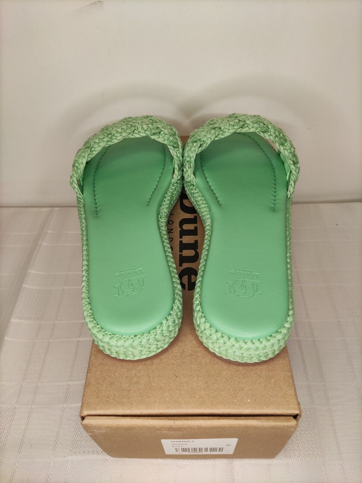 Dune LondonLakeview Crochet Slide Sandal. Green. UK 5.****RefVS1