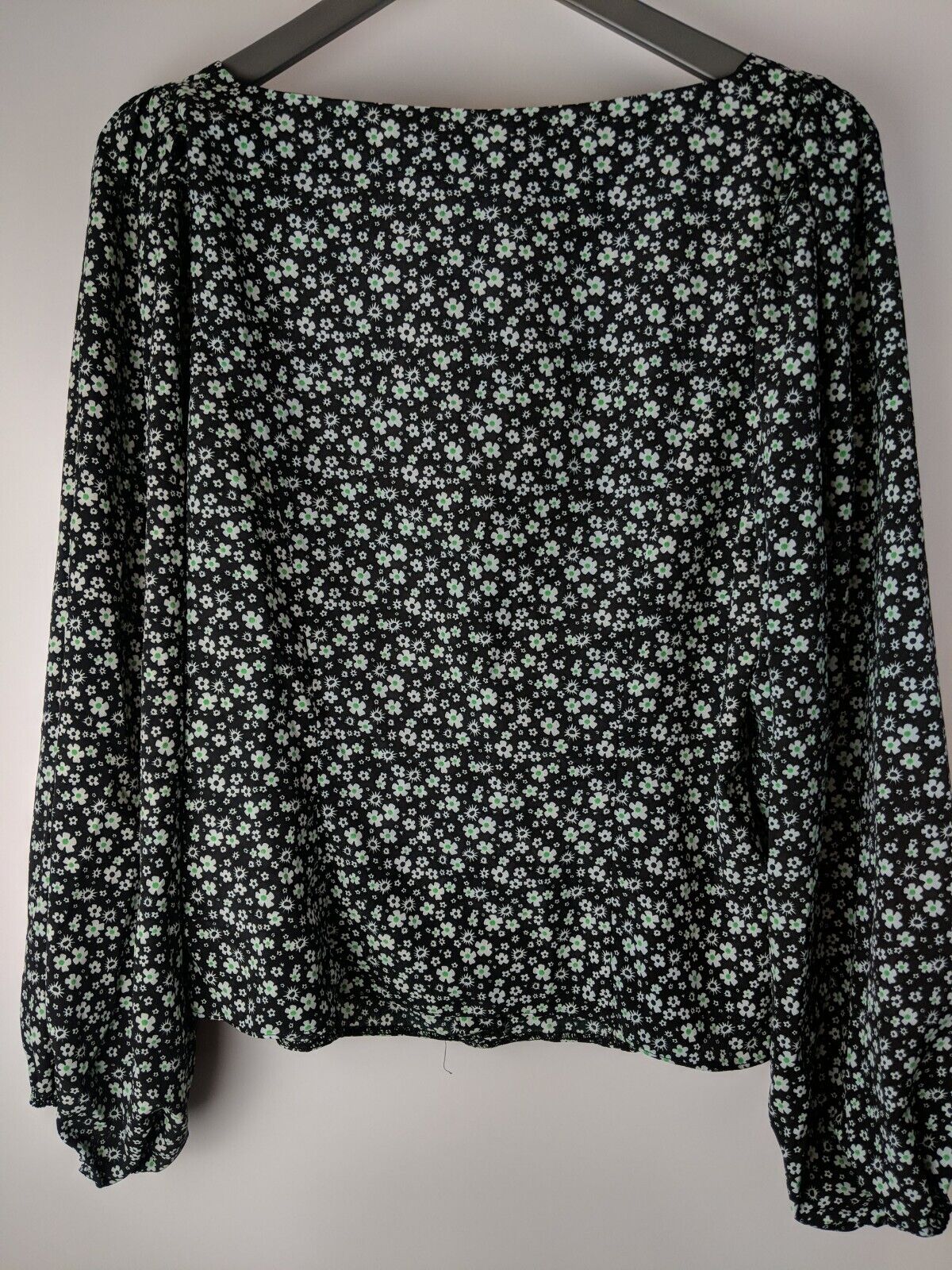 Michelle Keegan Sweetheart Printed Blouse Black Floral Size 6 **** V9