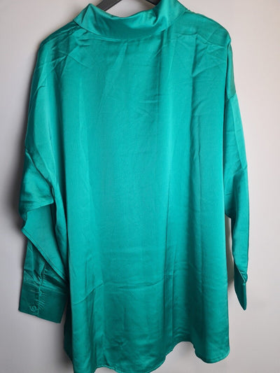 Missguided Emerald Extreme Oversized Shirt Size 12 **** V281