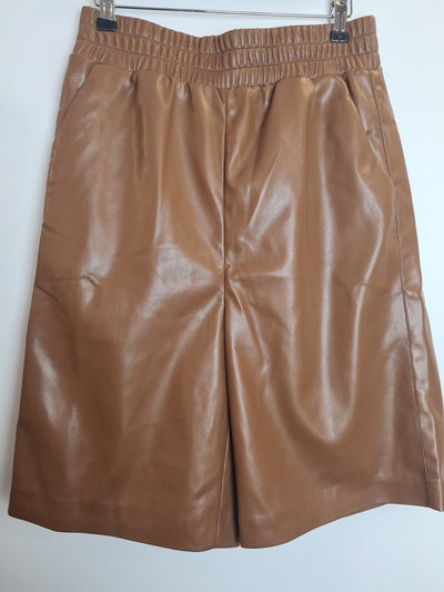 Jakke Bella Vegan Leather Brown Shorts Size 8 **** V219
