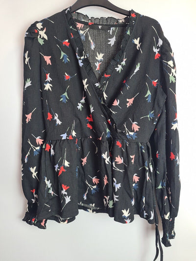 Womens Black Floral Wrap Long Sleeve Top Size 16 **** V481