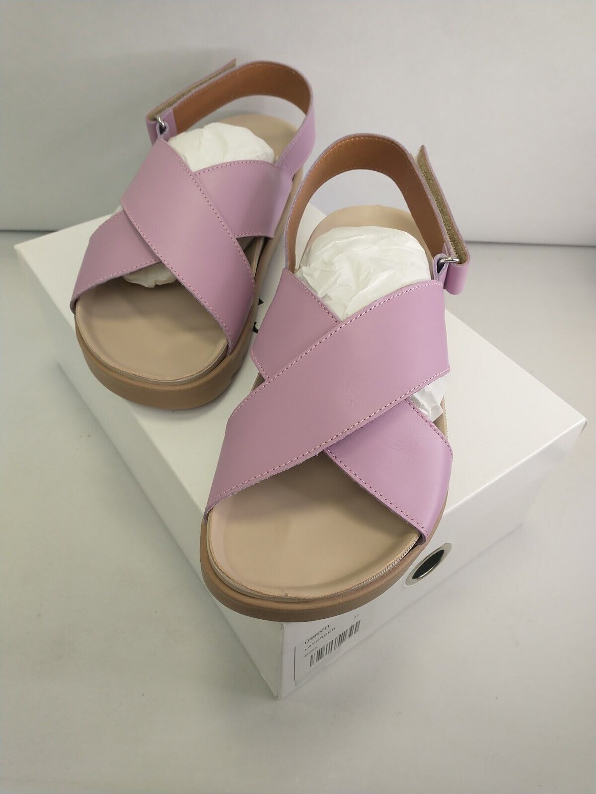 Pieces Leather Flat Sandal - Lavender. Size UK   4. ****Ref VS2