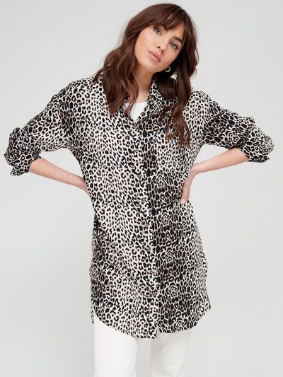 Womens Longline Shirt - Leopard Print. UK 10 **** V418