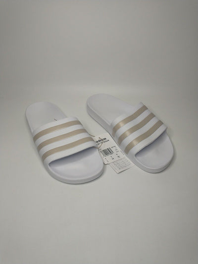 Adidas Adilette Men's Sliders - White. UK 6 ****VS2