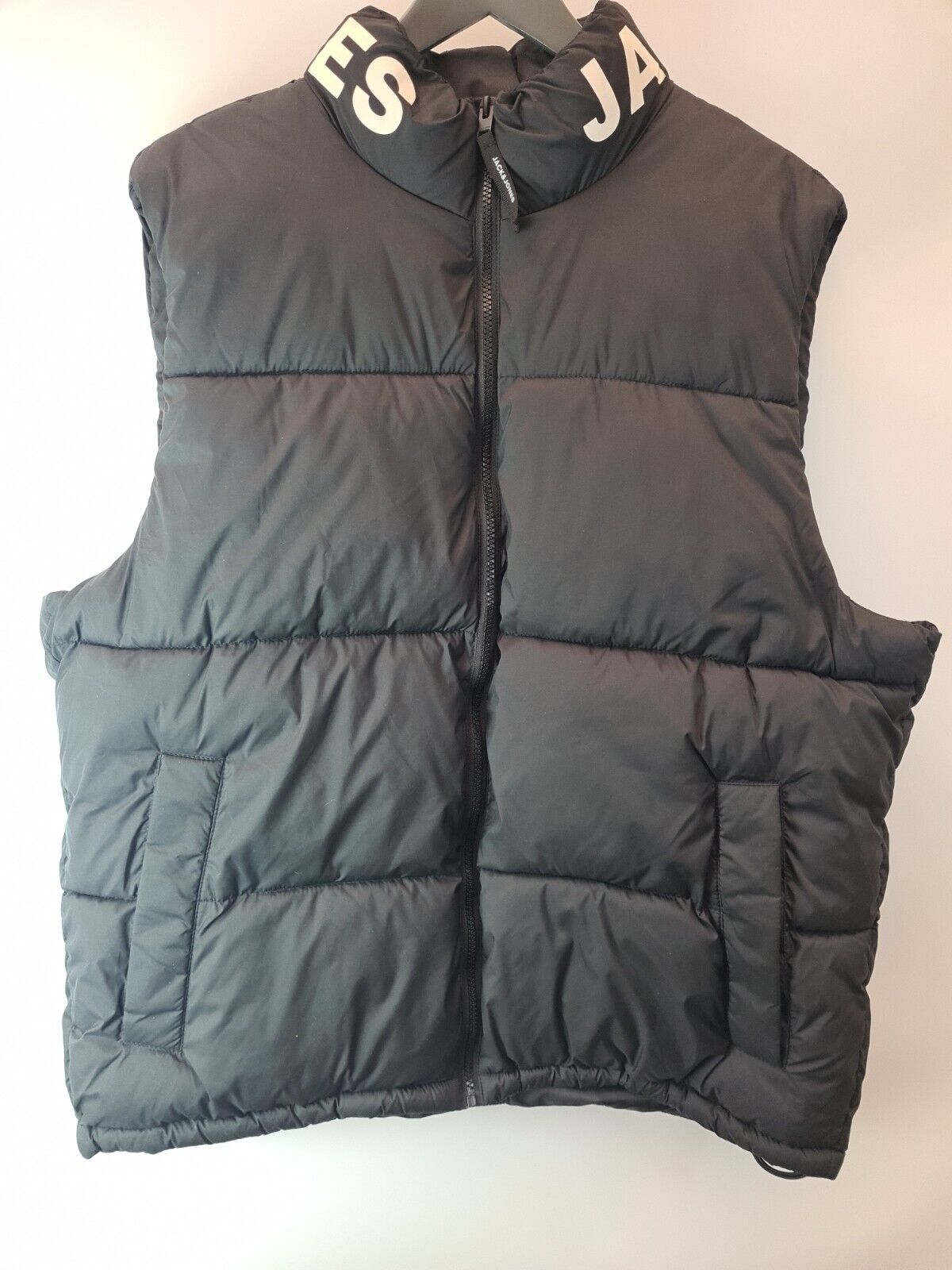 Jack & Jones Maxer Padded Black Gilet Size XL **** V31