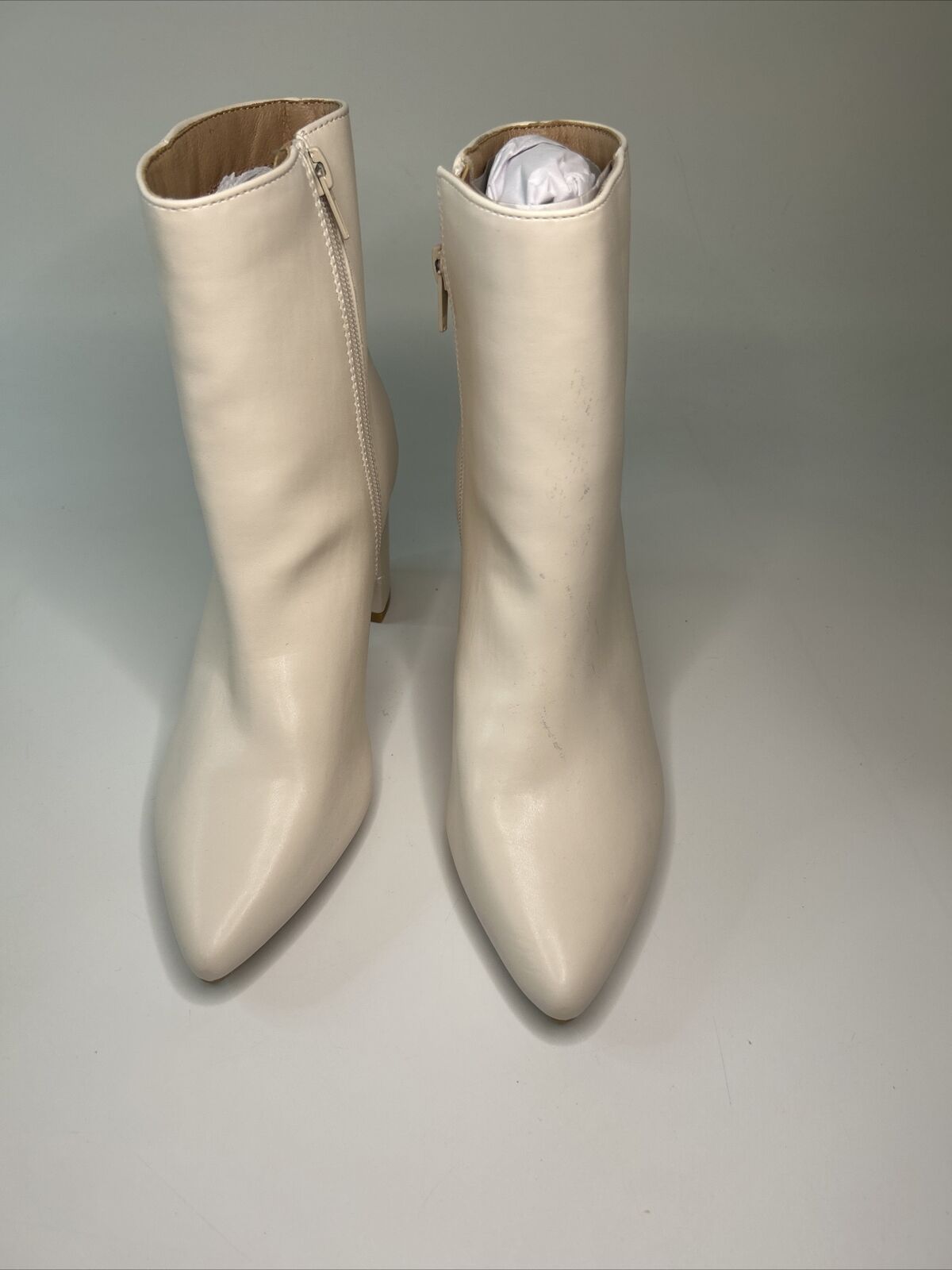 New look Healed Boots - White. UK 4 **** Ref VS3