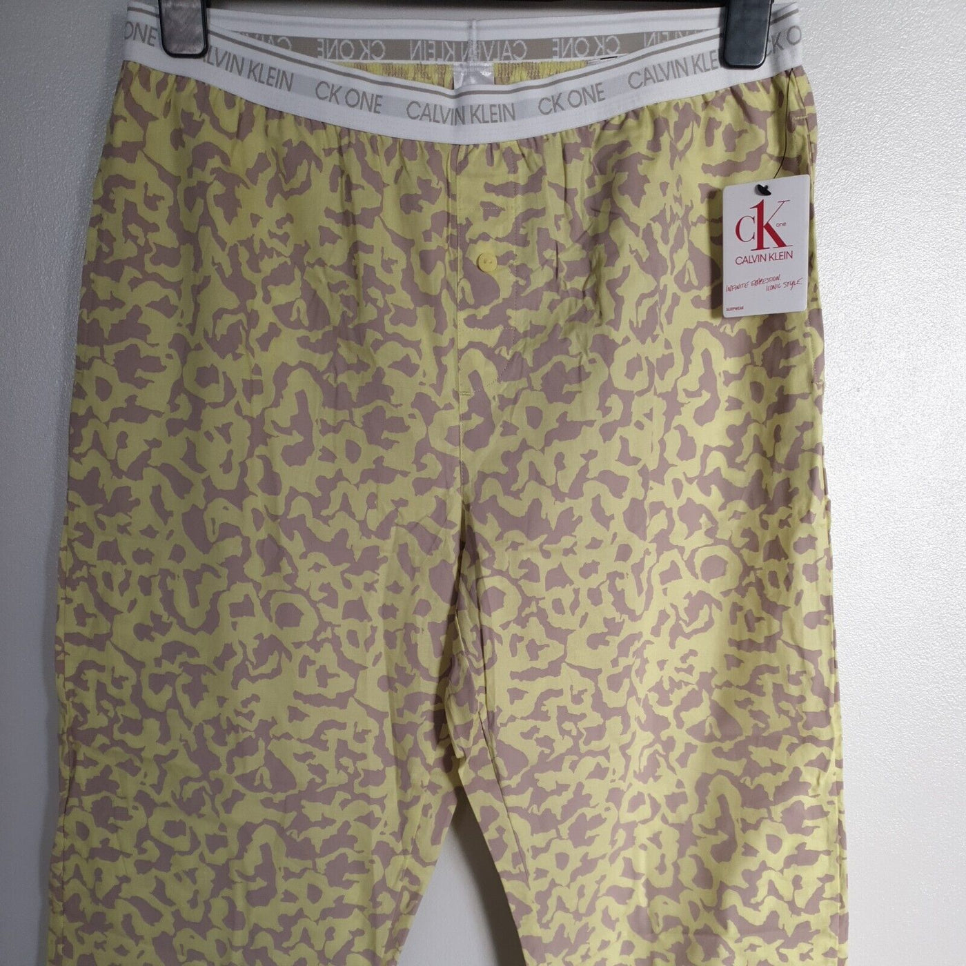 Calvin Klein One Sleep Pant Cyber Green Size M****Ref V185