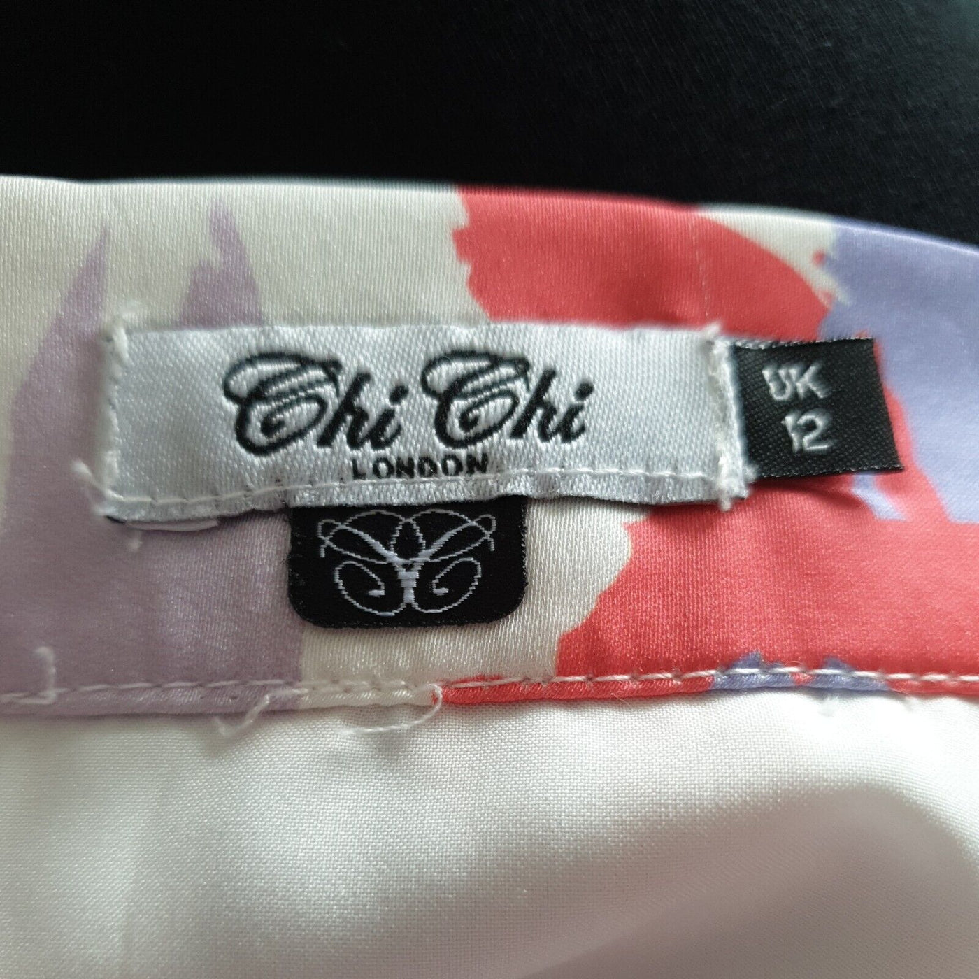 Chi Chi London Graphic Print Wrap Detail Lilac Skirt Uk12****Ref V362