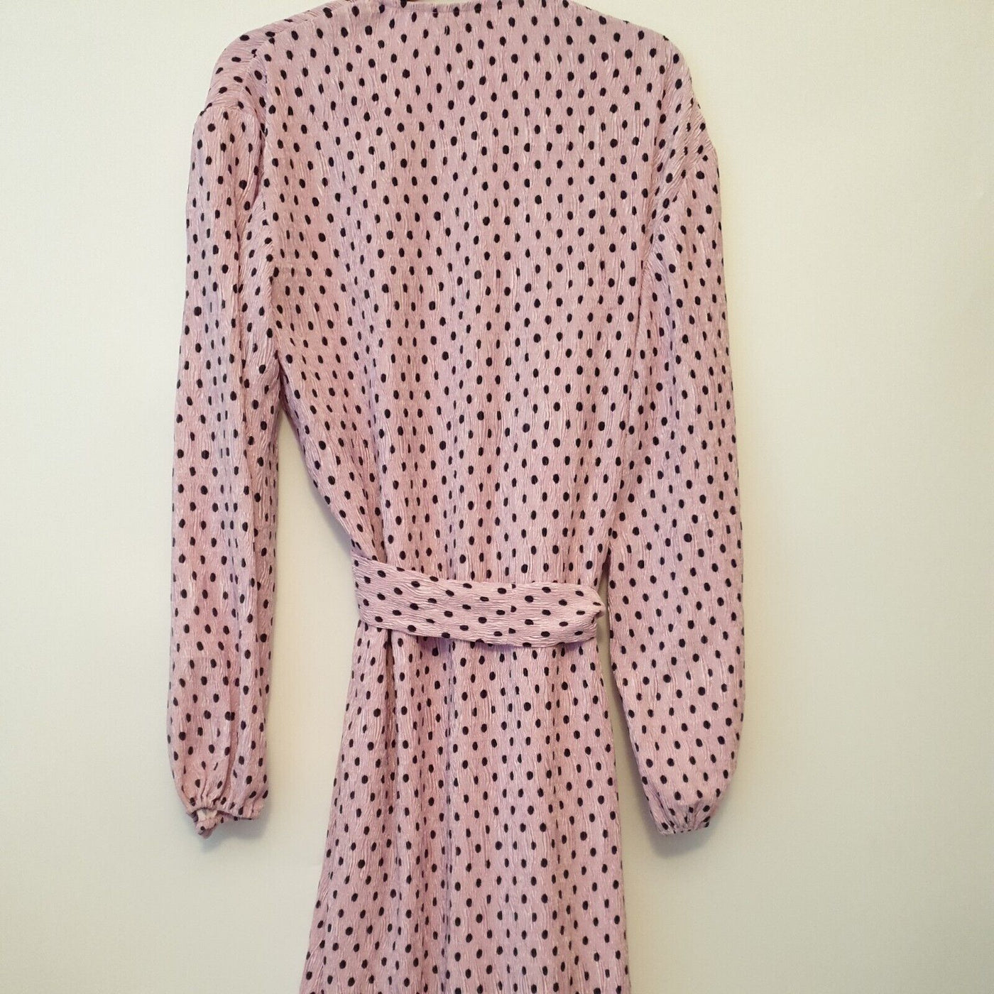 Chi Chi London Long Sleeve Polka-dot Midi Wrap Dress Pink Uk8****Ref V40