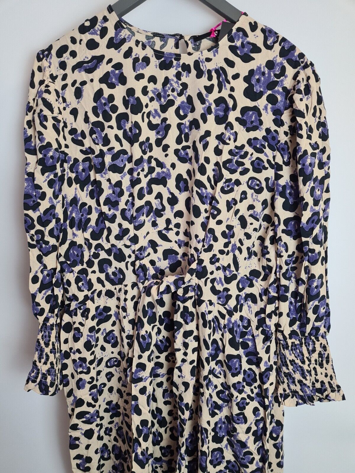 Animal Print Tie Waist Midi Dress- Long Sleeve Size 10 **** V544