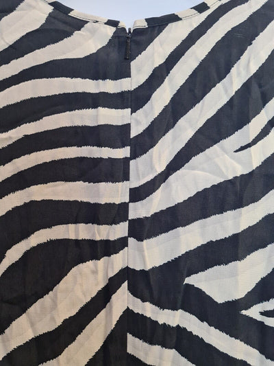 Mango Tie Front Zebra Print Mini Dress ' Monday ' Size 8 **** V140