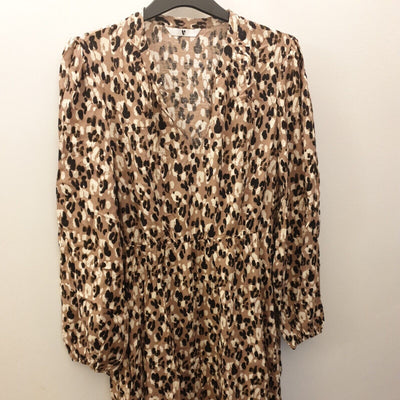 Notch Neck Waisted Midi Dress - Animal UK 8  ****Ref V513