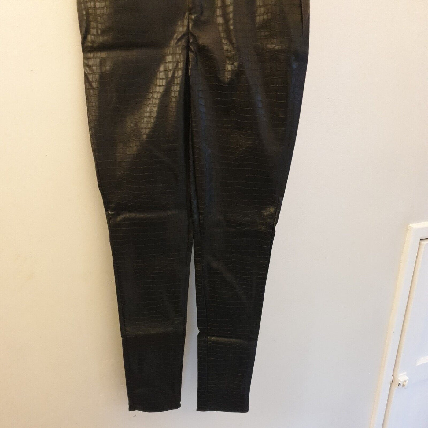 Missguided Black croc Faux Leather Trousers High Waisted. UK 8 ****Ref V92