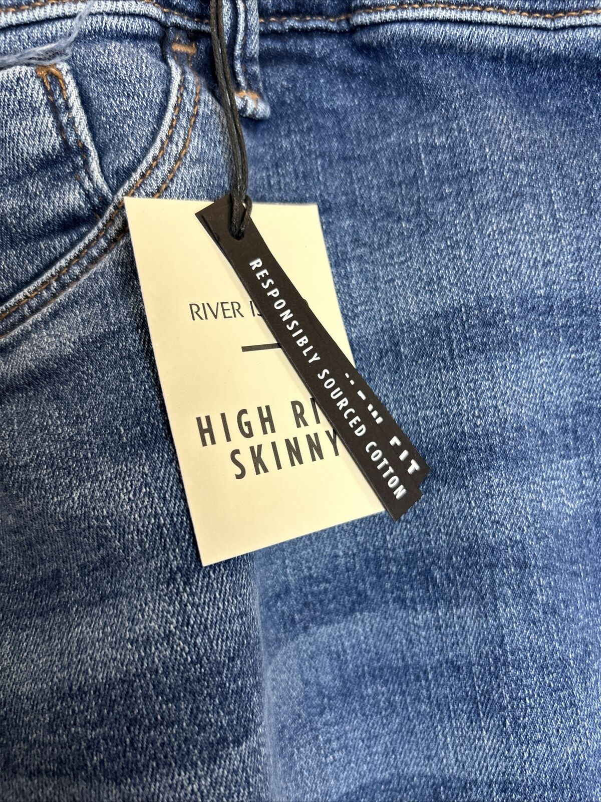 River Island High Rise Skinny Womens Jeans. Size 28  **** Ref V163