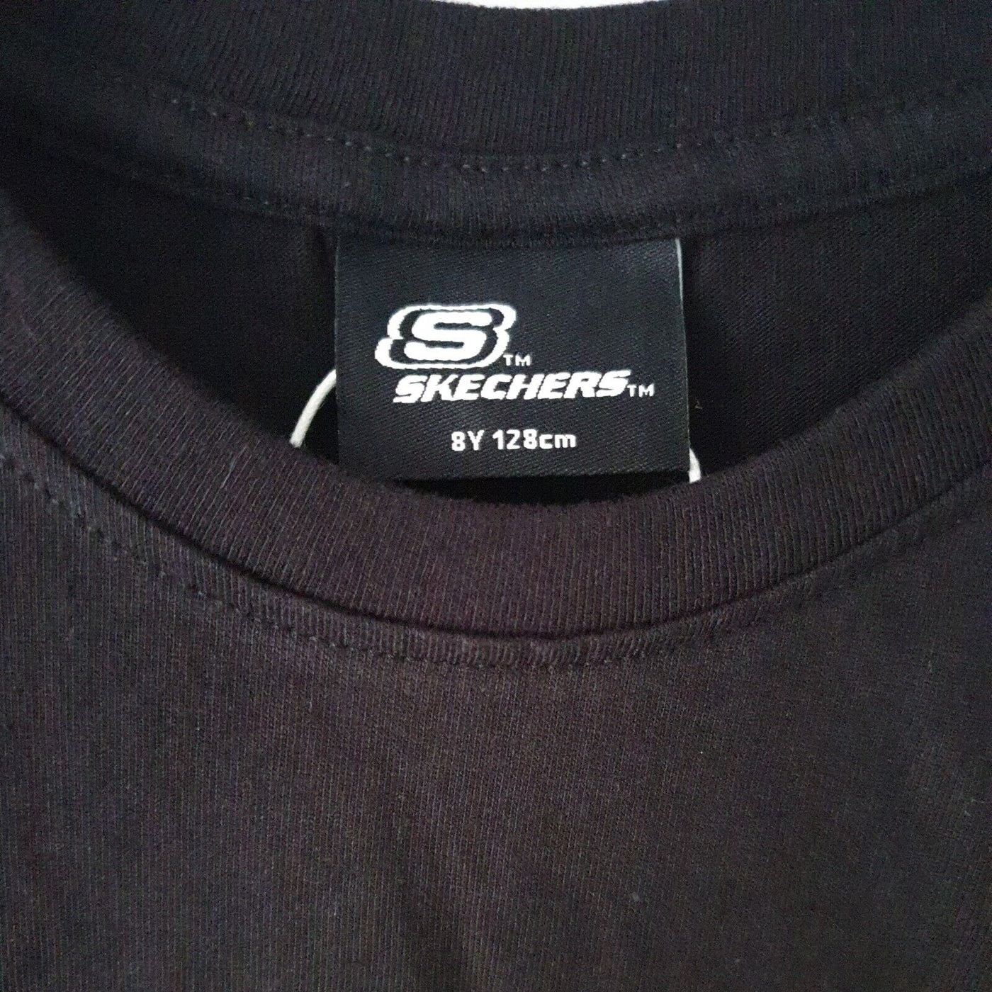 skechers Essential Long Sleeve Tshirt Black Size 8yrs/128cm****Ref V101