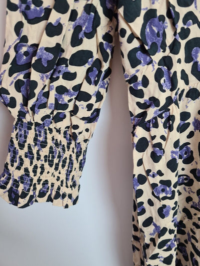Animal Print Tie Waist Midi Dress- Long Sleeve Size 14 **** V542