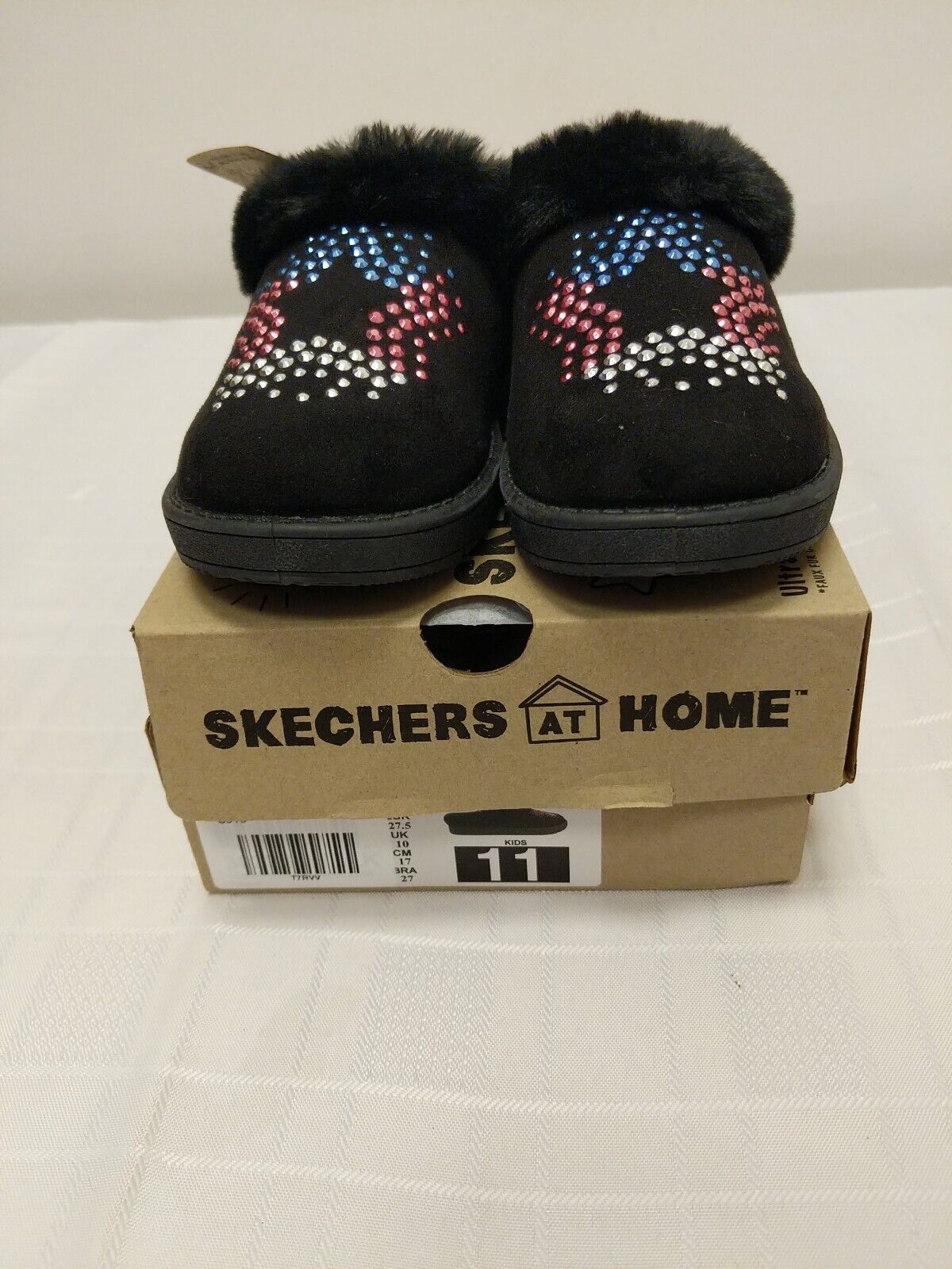 Skechers Ultra Plush Fur Slippers  Kids Uk 10 **** Ref Vs1