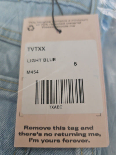 Missguided Bleach Straight Leg Jeans - Light Blue. UK 6 **** Ref V396