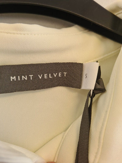 Mint Velvet Jersey Detail Cuff Shirt Cream Size S Ref****V506