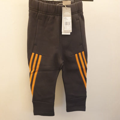 Adidas Boys Carbon Grey/orange Joggers Uk 3-4yrs****Ref V531