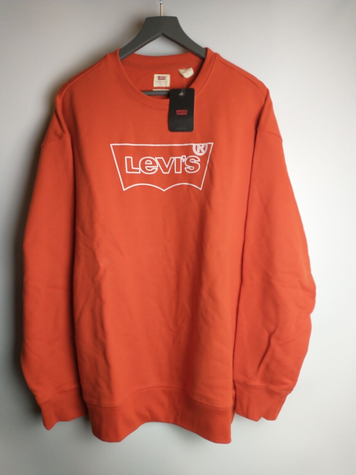 Levi's Orange Jumper. UK Large **** Ref V30