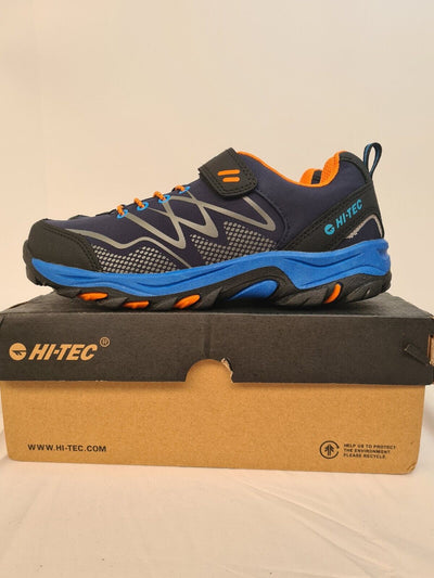 Hi-Tec Blackout Low JR Hicking Trainers Size UK 1 **** VS1