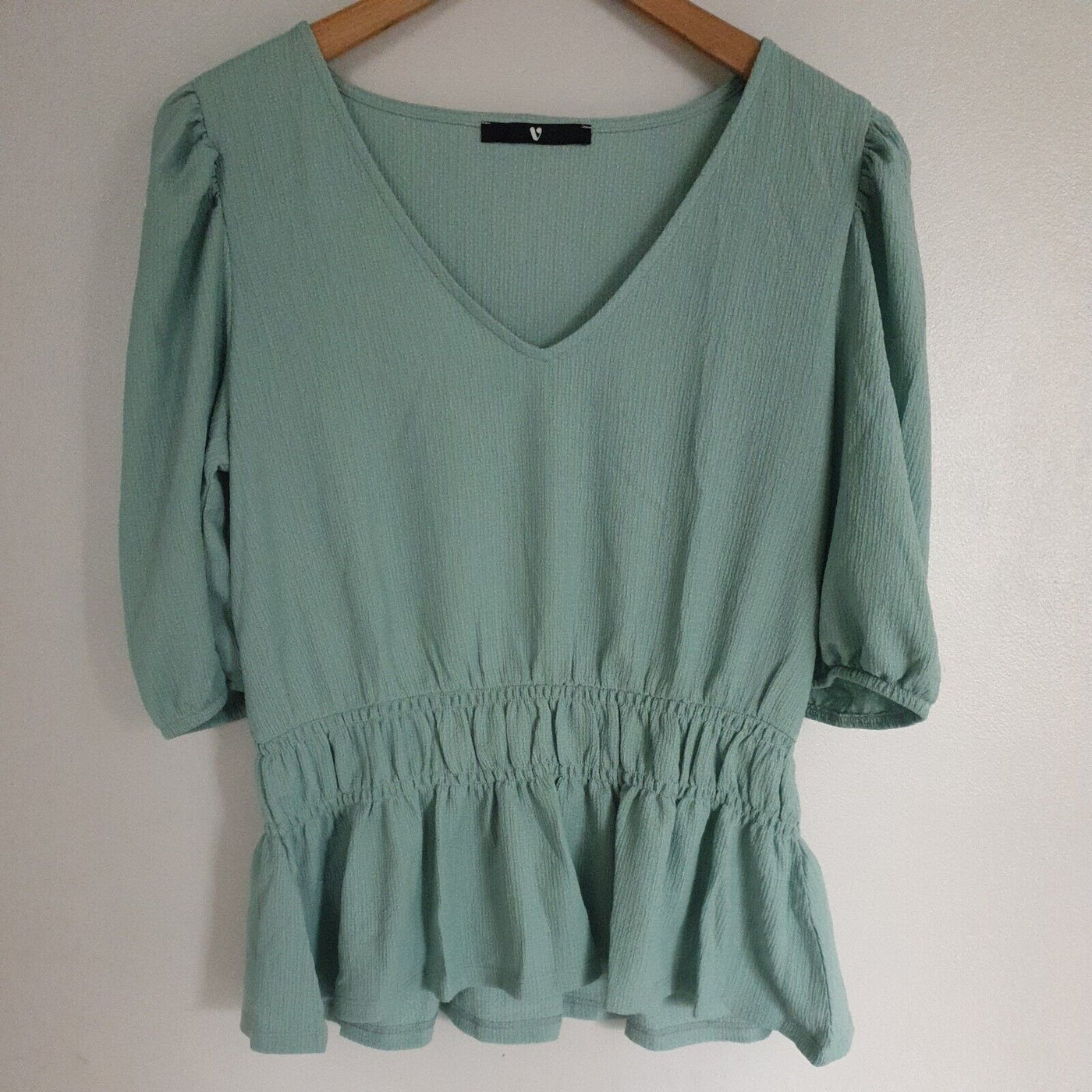 Womens Mint Green Top UK 10 ****Ref V477