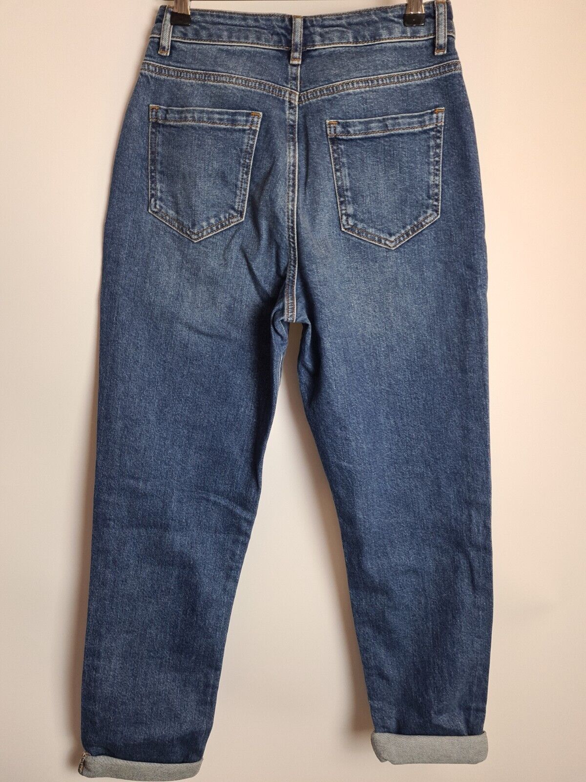 Sosandar Slim Mom Jeans - Mid Blue. UK 8 **** Ref V263