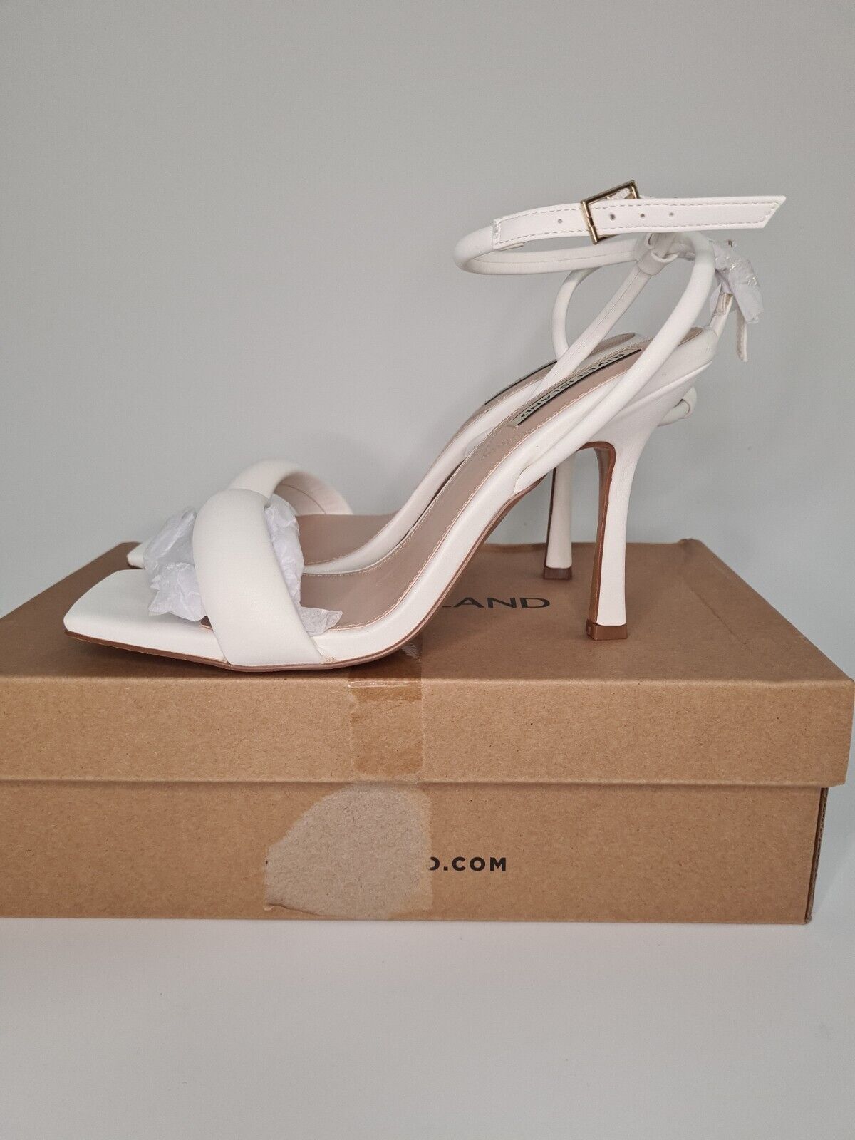 River Island Napals White Heeled Sandals Size UK 7 **** VS1