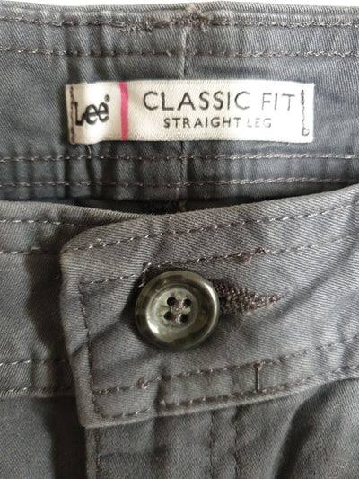 Lee jeans Classic Fit Straight Leg Size 8 Petite Grey Ref G2