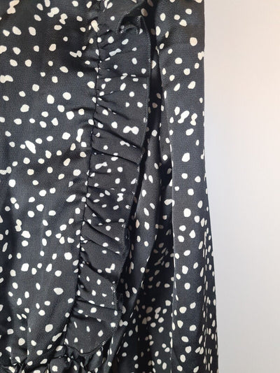 Ax Paris Black Dotted Frill Detail Midi Dress Size UK 6 **** V31