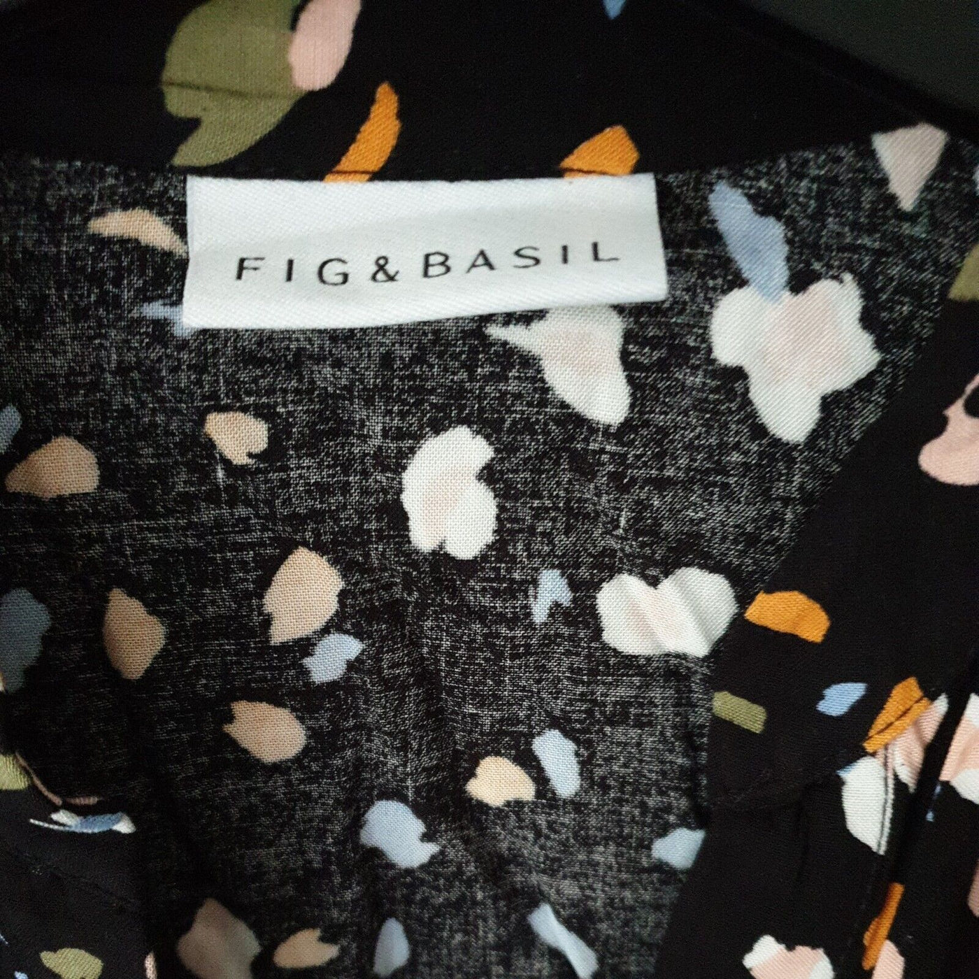 Fig & Basil Button Front Animal Print Shirt Size 8****Ref V40
