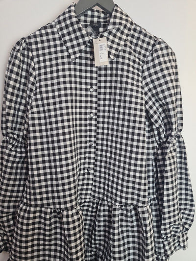 River Island Check Print Tiered Shirt Dress. Black And White Size 6 **** V84