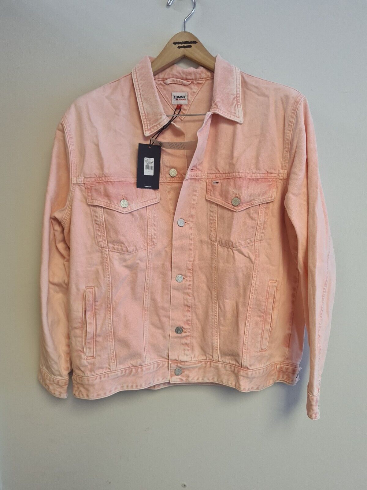 Tommy Jeans Oversize Trucker Jkt Pink Size XL BNWT Ref *** V437