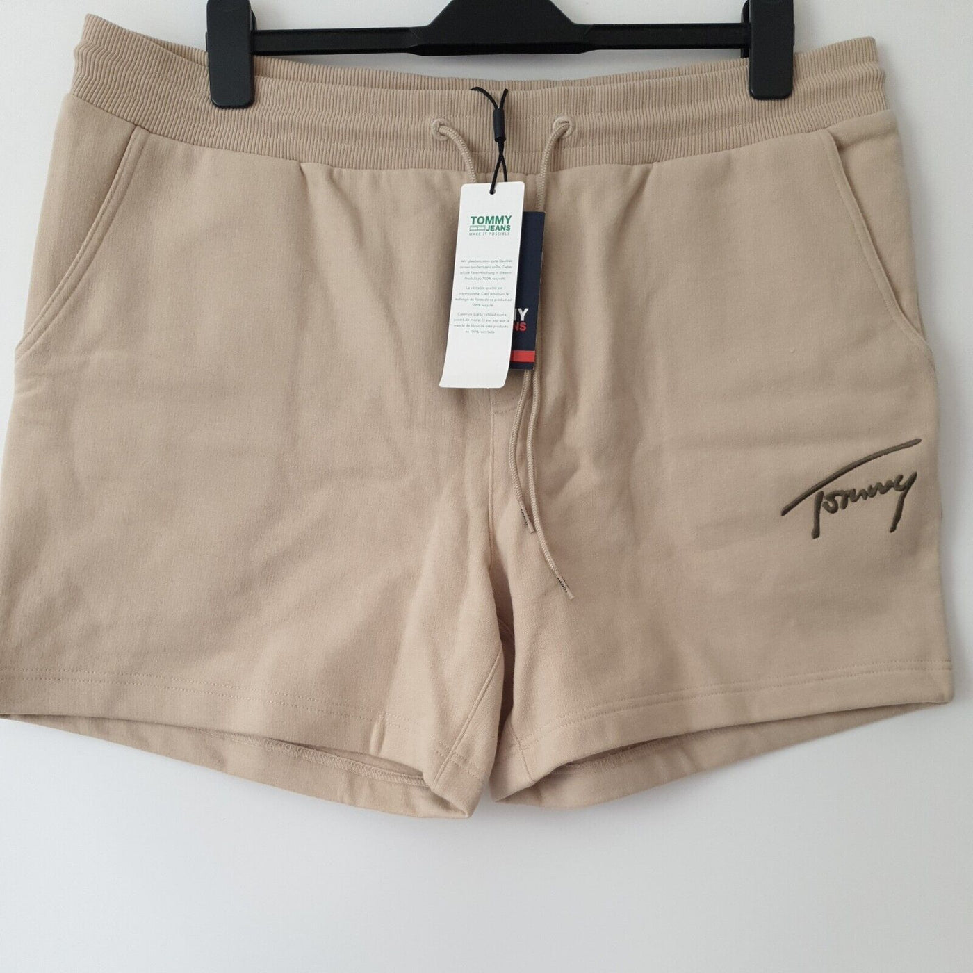 Tommy Jeans TJM Signature Short Savanna Sand Size L****Ref V69