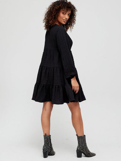 Blouson Sleeve Smock Dress - Black. UK 8. V390