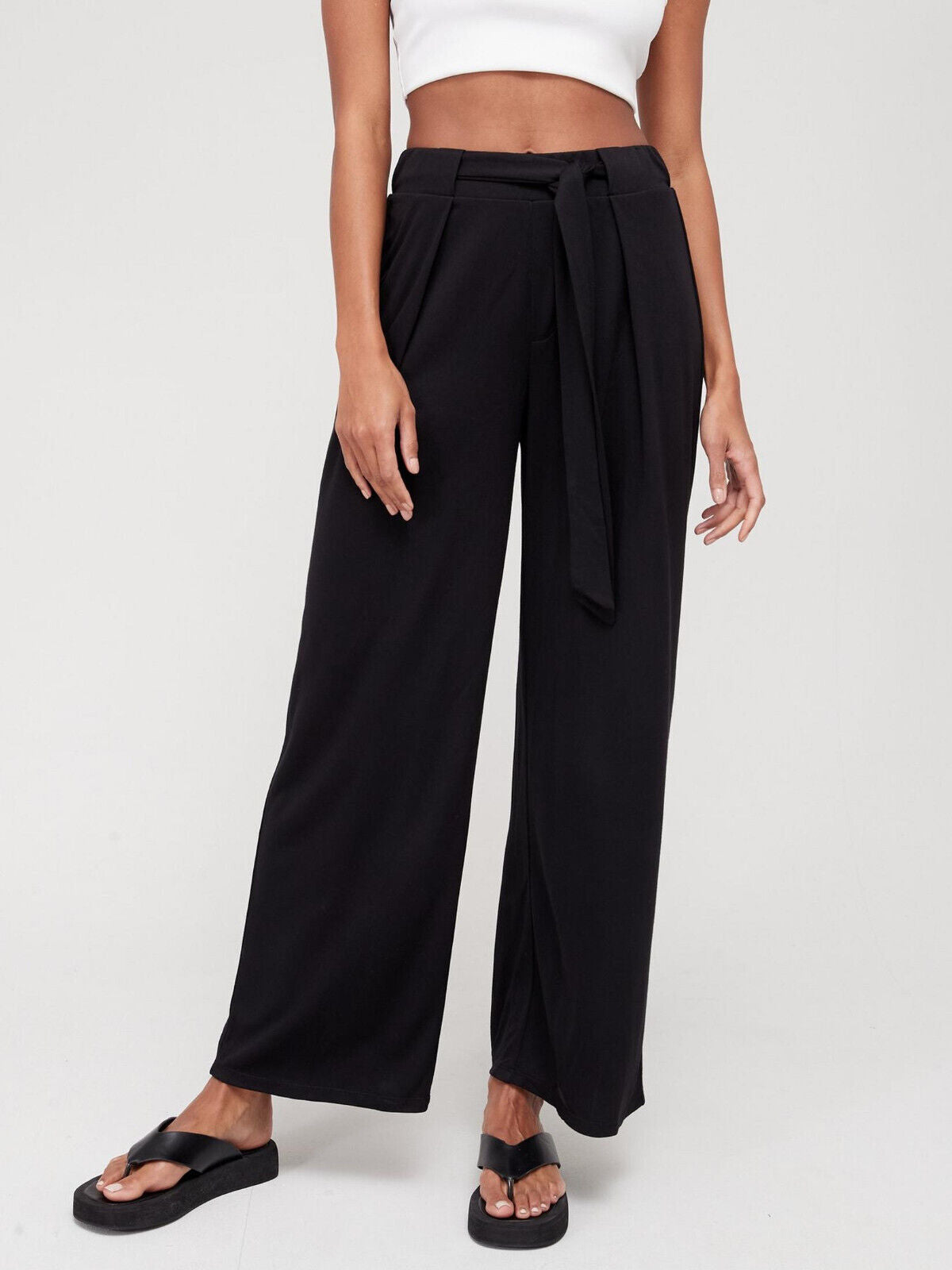 Tie Belt Wide Leg Trouser. Black. UK 20 **** V551