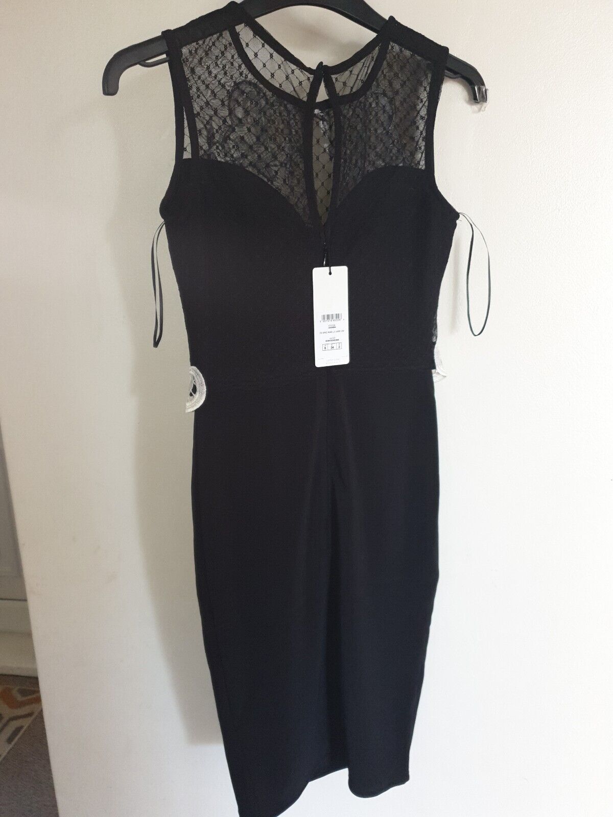 lipsy dress 10 Black With Lace Trim Uk10 Ref MW2