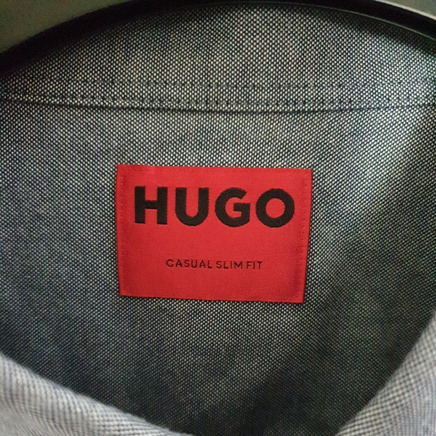 Hugo Boss Casual Slim Fit Shirt- Blue. UK XS ****Ref V523