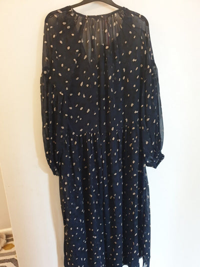 Navy Animal Printed Dress Long Sleeve Midi Uk14****Ref V539