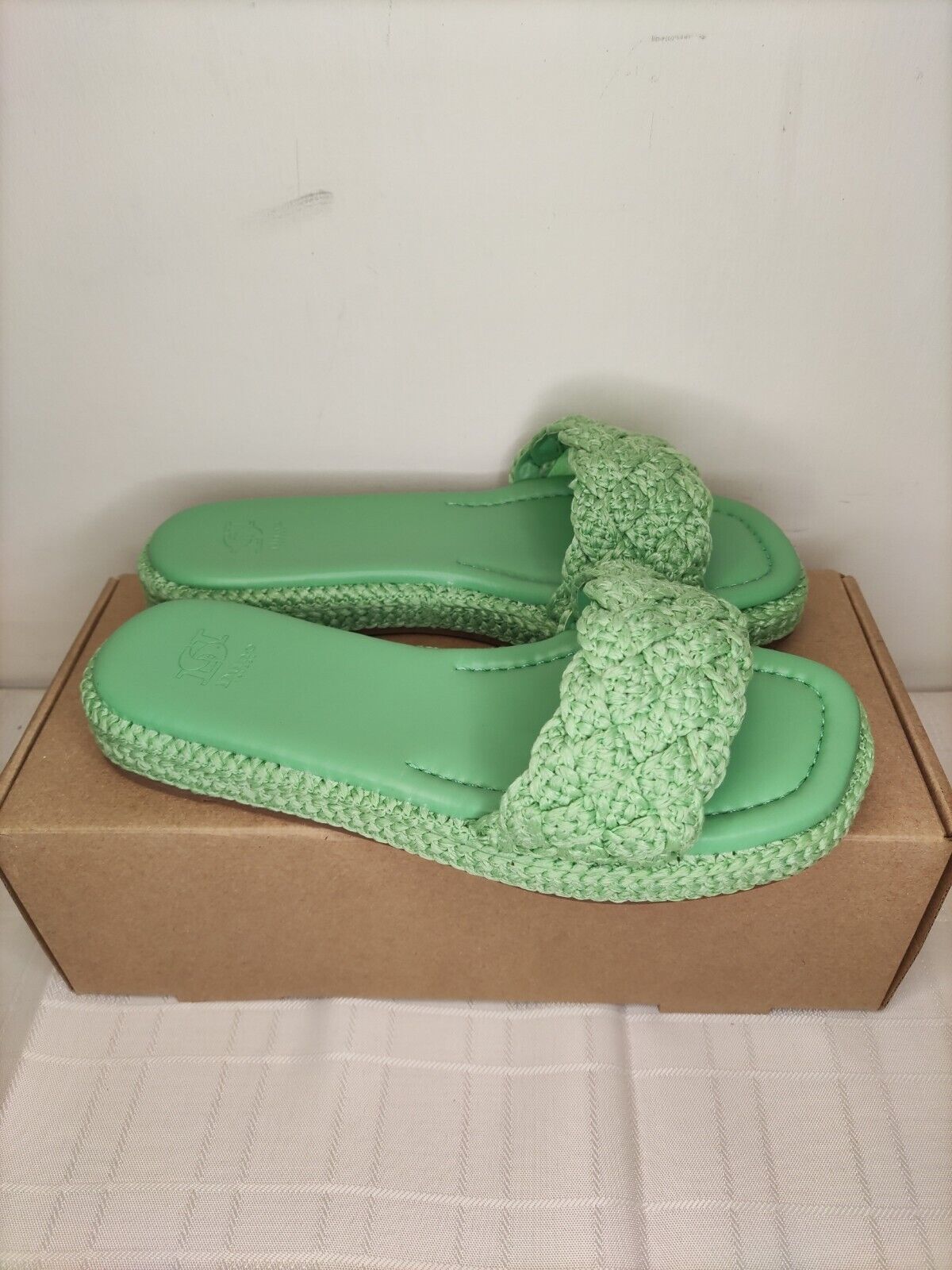 Dune LondonLakeview Crochet Slide Sandal. Green. UK 7.****RefVS1