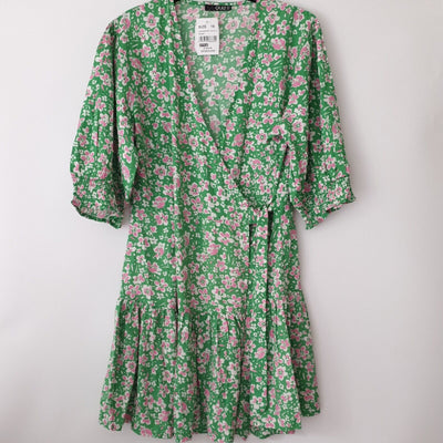 Quiz Green/pink Floral Dress Size 16****Ref V223