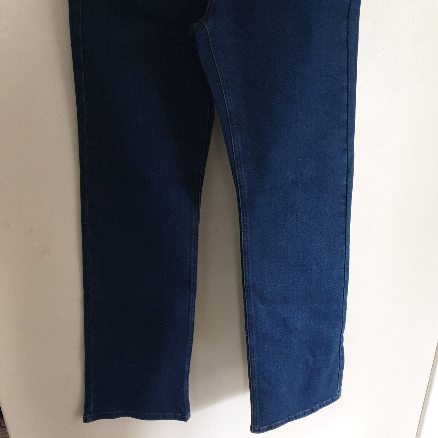 na-kd Straight Leg High Waisted Jeans Mid Blue Size 10 ****Ref V375