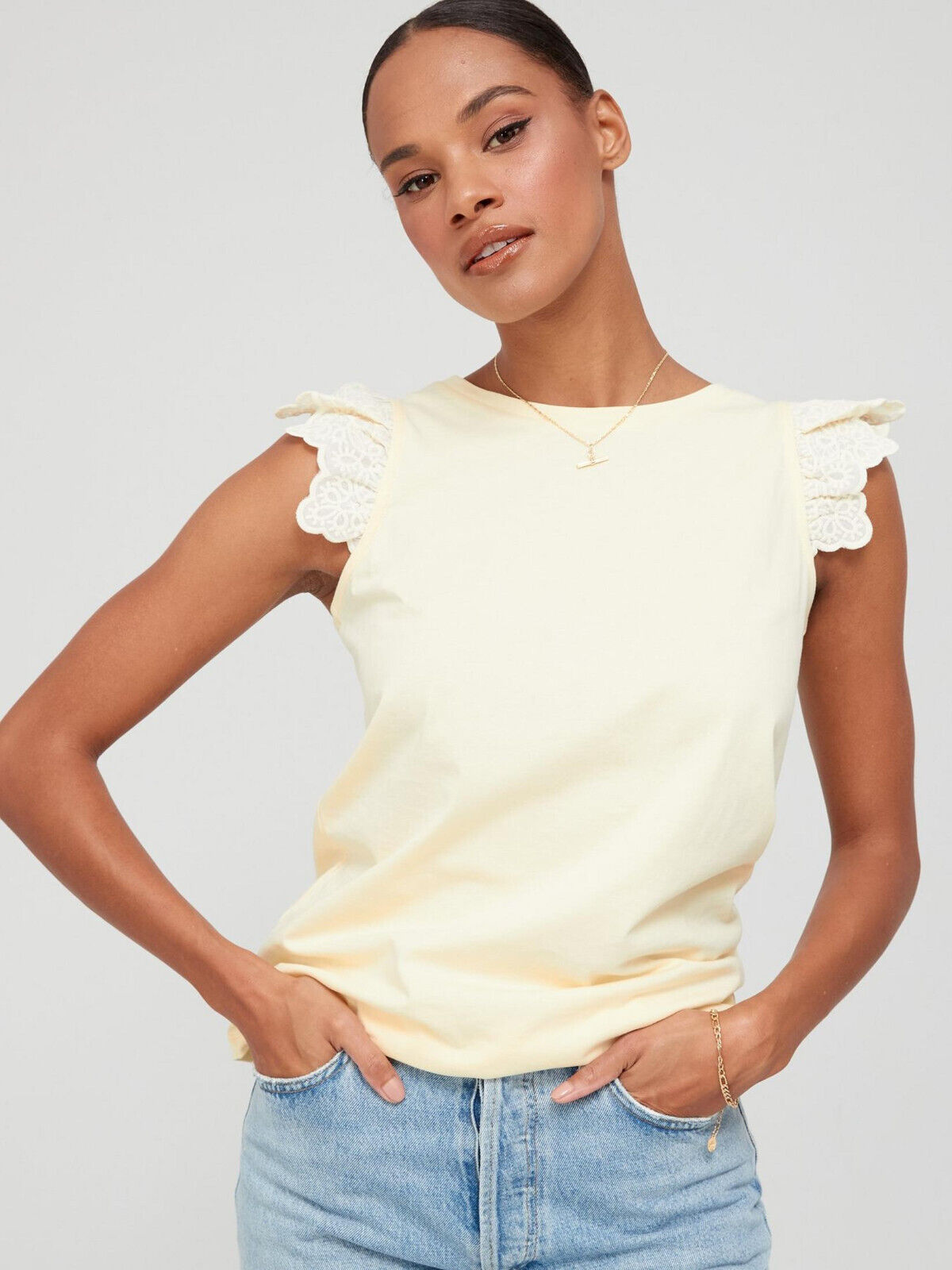 Womens Embroidered Frill Sleeve T-Shirt - Lemon Yellow Size 14 **** V469